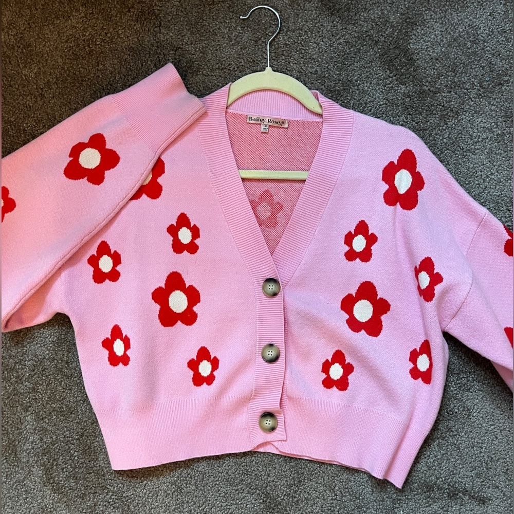 NWOT Bailey Rose pink and red floral cardigan!
